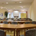瓦尔德城堡酒店 3* 克烈肯